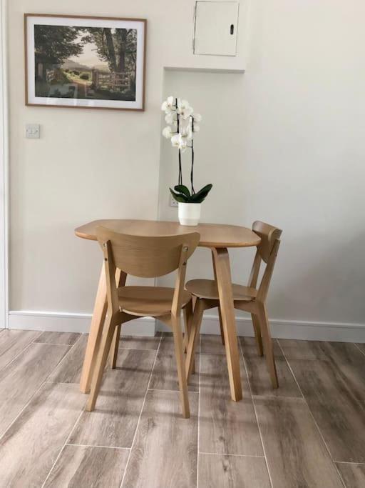 Linden Suite غورينغ المظهر الخارجي الصورة